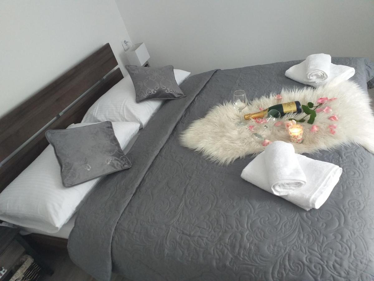 Monato Bed & Breakfast Попрад Екстериор снимка