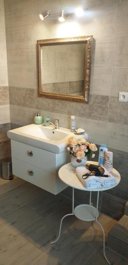 Monato Bed & Breakfast Попрад Екстериор снимка